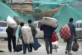 新一轮“农民进城”，重庆率先打破户籍限制，新政释放4大信号图片
