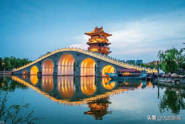 清明上河园：全国教师 全部免费 教师节快乐