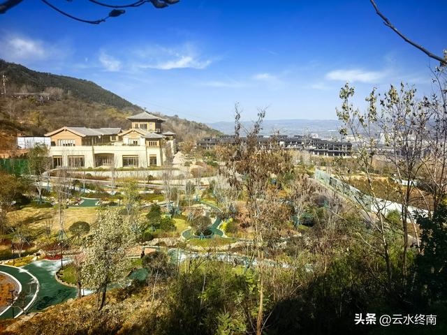 蓝田投资3.5亿，营业3年多被拆的民俗村，现在变成别墅区，你咋看