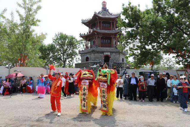人气拉满！民俗文化引爆全场 古镇夜游成顶流