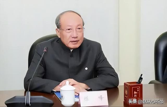 比恒大还惨！中国第二大民企轰然倒塌，负债7500亿	，创始人被带走