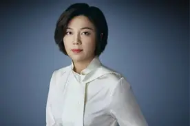 张一鸣最信任的女CEO，卸任了图片