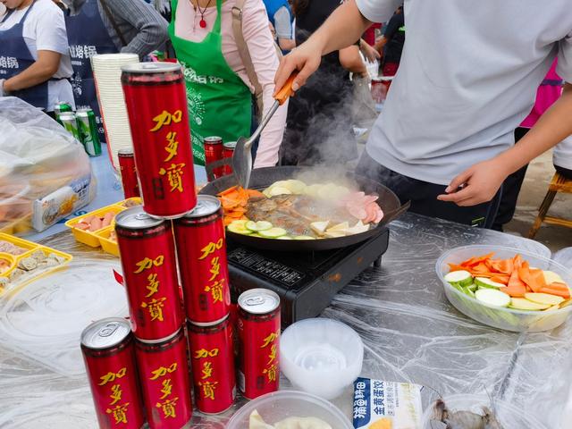 秋日凉都迎客至 帐篷美食引潮来 | 六盘水“加多宝·烙享凉都·帐篷季”首站活动盛大开启