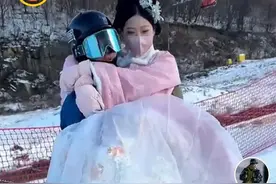 笑不活了，哈尔滨的滴滴代滑，让屏幕外的女网友们沦陷了。图片