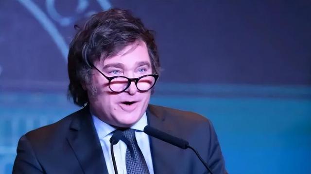后悔都来不及，涨价挑衅遭反杀！中国一夜弃巴西改签130万吨大单