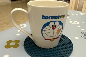 老公惹我生气了，我把他拉黑了，并且再也不想把他加回来了。图片