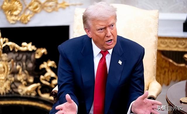 导弹已上膛，特朗普突然反悔？把马杜罗列为“恐头”还要和他谈谈