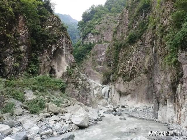 汶川地震中消失的景点，彭州银厂沟，你可曾见过它昔日惊艳模样？