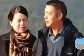 儿不嫌母丑，狗不嫌家贫图片