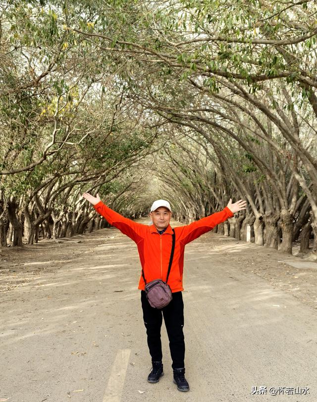 2025环南疆沙漠铁路背包自由行日记(3)---新藏公路零起点叶城打卡