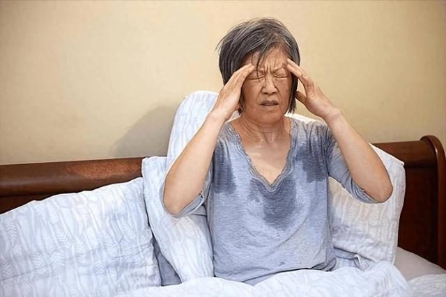 人活多久，看排汗就知道？寿命长的人，排汗一般有这4个特征