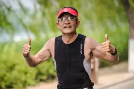 66岁大叔每天坚持跑五公里，两年来从没中断，体检结果医生都意外图片