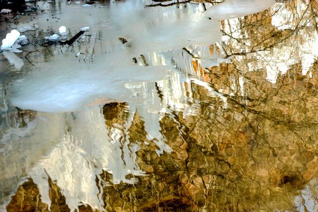 冬日限定！新密伏羲山冰挂奇观上线，山间幻化琉璃冰雪世界