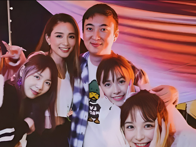 陪睡陪玩只是冰山一角！万达蒸发800亿后	，王思聪再次传出大丑闻