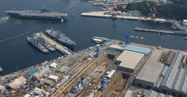 美媒：中国福建舰打击群完成首次实弹训练，但战斗力不值得期待？