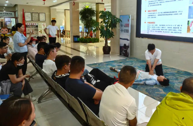 连云港云台山景区：“行者”护航，让西游之旅暖意浓浓