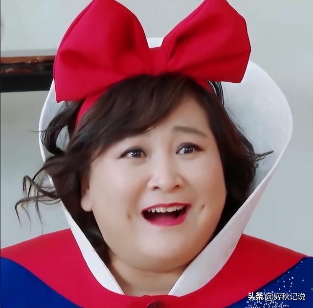 “消失”一年后，43岁的贾玲官宣喜讯，全网恭喜，终于等到这一天