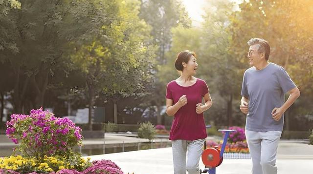 这“6种”锻炼方法，根本不适合老年人！医生：越练身体越差！