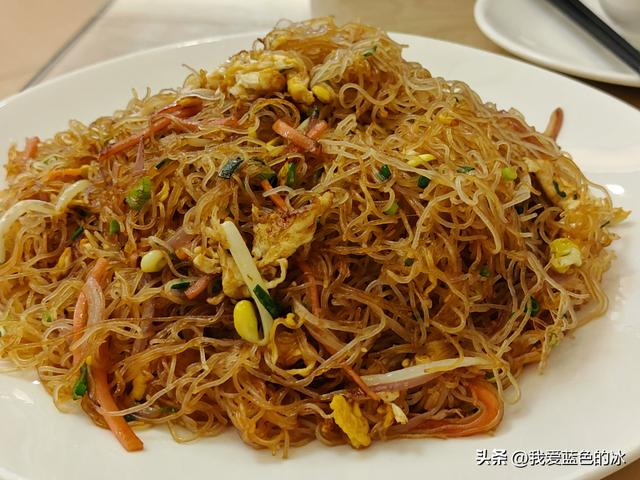 来河源第一天，吃喝，夜逛古街，漫步江边，观看亚洲第一高喷泉