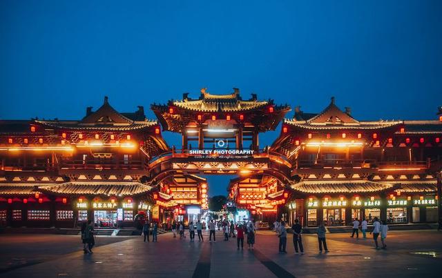 再游大同华严寺，总结四个亮点，角落里的耿彦波罪己碑耐人寻味