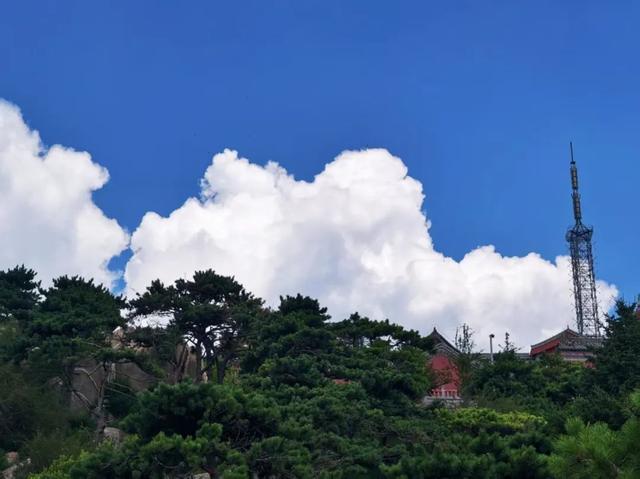 泰山之巅：风云变幻里的华夏印记