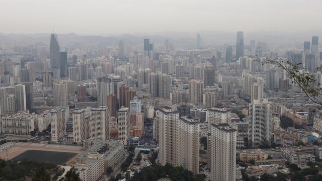 兰州最火的“兰哈顿”山城景，免费高空玻璃栈道，俯瞰全城景观