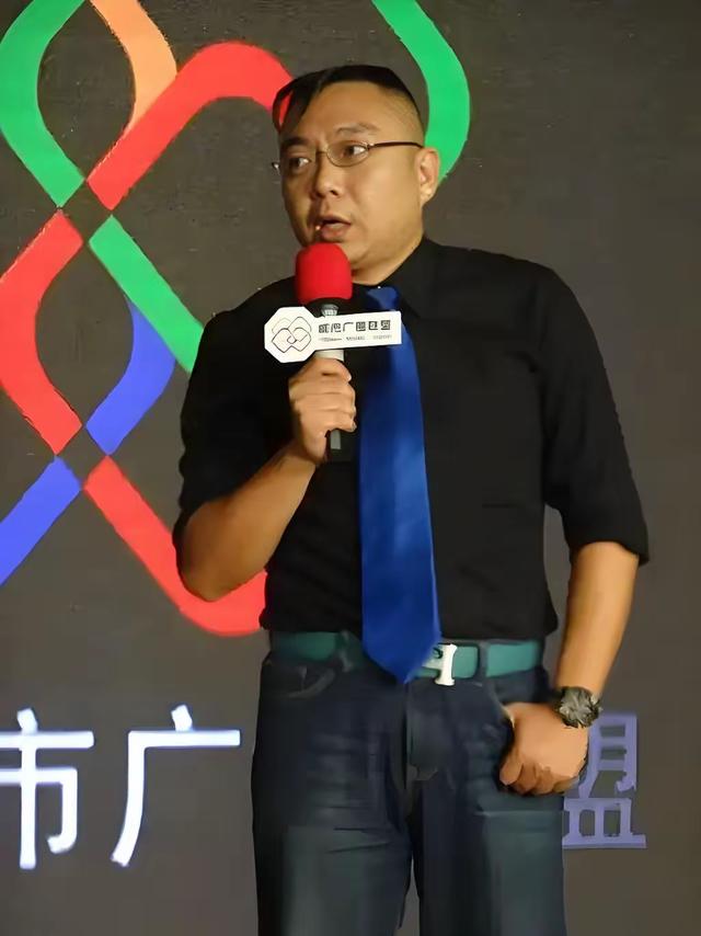彭彭：曾是广东最红主持人之一，离职5年，不想再次回归传统媒体