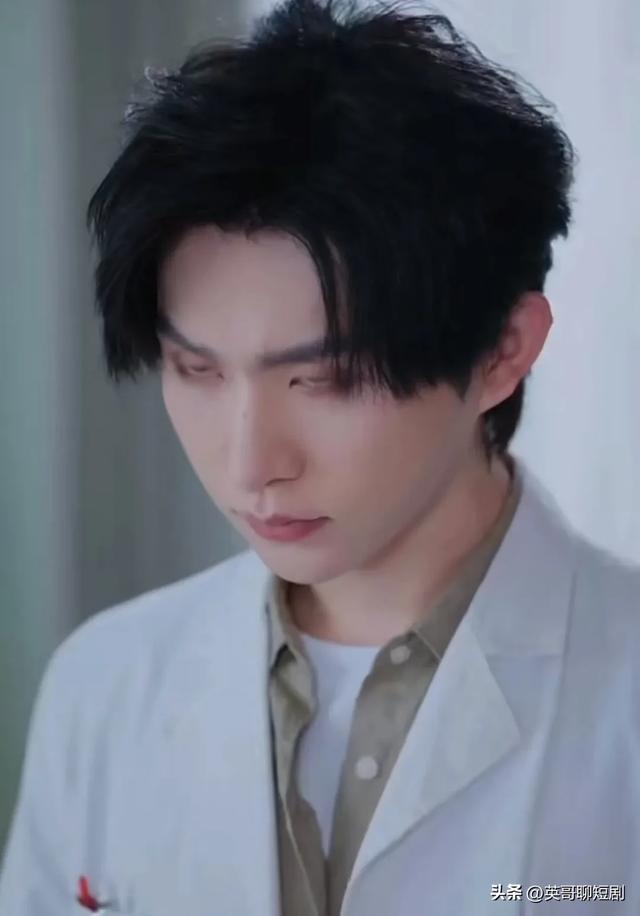短剧门槛越来越低了，这样的人也来演“霸总”，导演能用点心不？