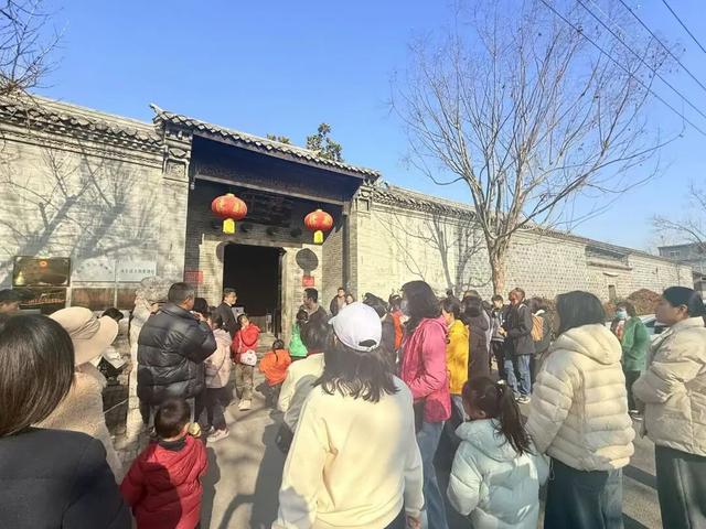 刚刚传来，颍东竟有这么多宝藏地？！今天，好多阜阳人都去了！直击现场......