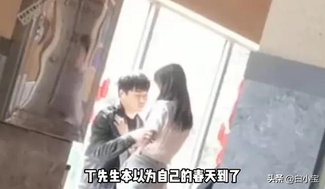 台球厅沦为风月场所？988元"一杆进洞"曝光！不齿勾当令人发指！