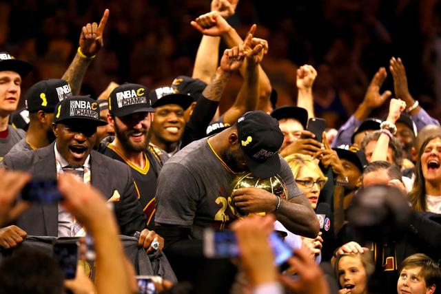 NBA总决赛抢七盘点：被载入史册的七场封神时刻