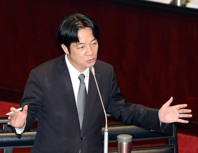 特朗普果然变脸了，红线问题不再谨慎，对中国打出最敏感的一张牌