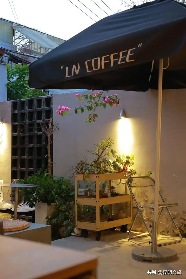 烟火气+文艺范！老街巷CityWalk，用1天时间触摸昆明最本真、最鲜活的生活气息~