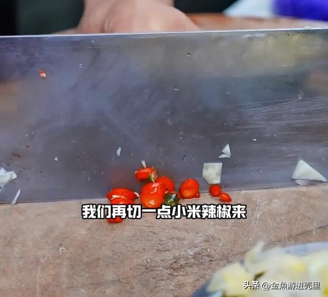 3步解锁湘潭酸包菜！酸爽脆嫩超下饭，零失败秘诀让你秒变大厨