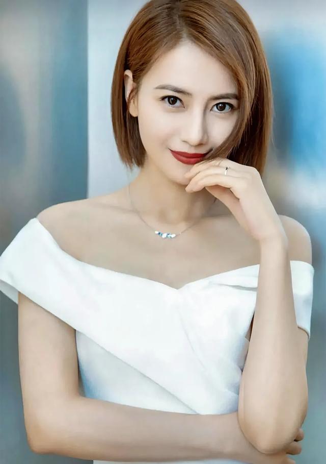 18位来自北京的女艺人，每一位都才貌俱全	，你最欣赏哪一位？