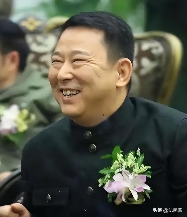 中国首位被注射死刑亿万富翁，临死前挣扎：我捐495亿，饶我一命