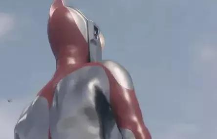 初代奥特曼佐菲和新奥特曼利匹亚佐菲