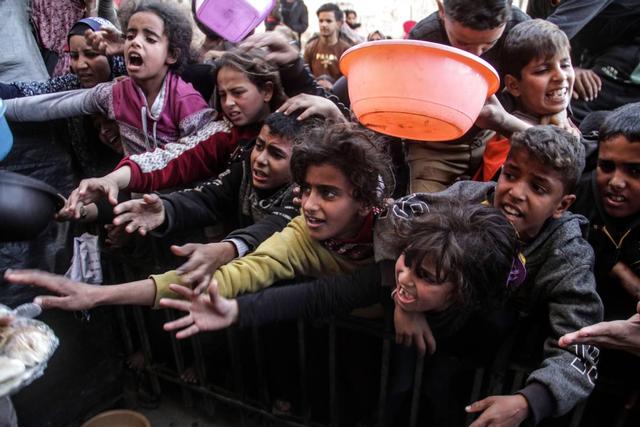 以色列暗中扩张控制区，以军空袭再破停火协议，加沙黄线变封锁线