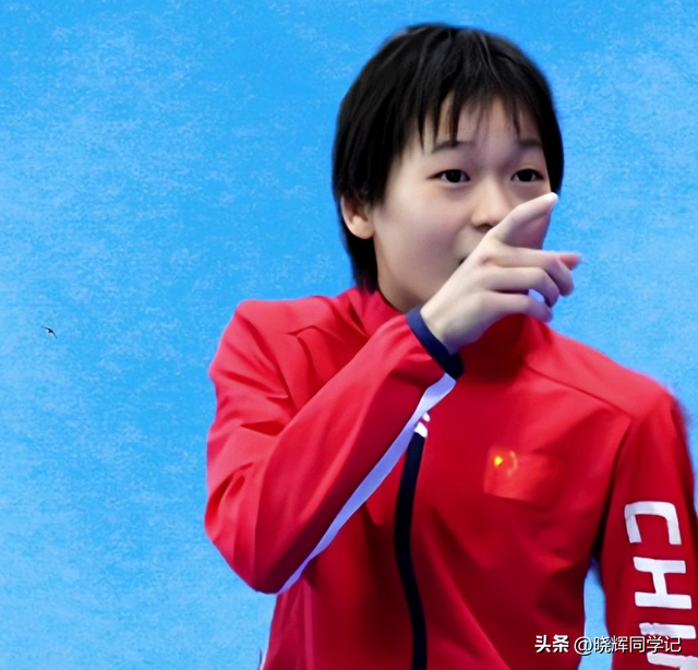 全红婵正式回归亮相！身材高挑颜值抢眼，留长发后判若两人