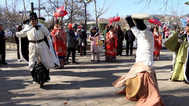 庐山冰雪嘉年华：加庐山冰雪“微信” “南方小土豆”不虚度冬日年华