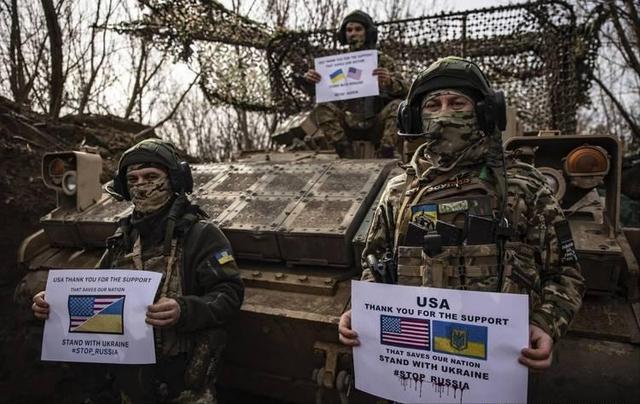 俄怒炸美国工厂，300吨石油当街横流，2026年普京开局就是王炸！