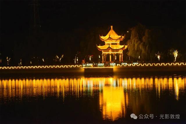 敦煌党河风情线绝美秋色引客来（之一）