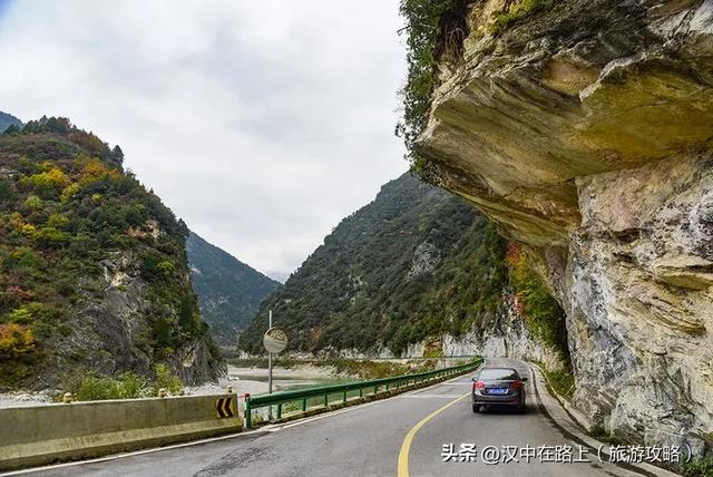 汉中出发沿嘉陵江跨省自驾,把秦巴深秋的美景装进车窗~图片