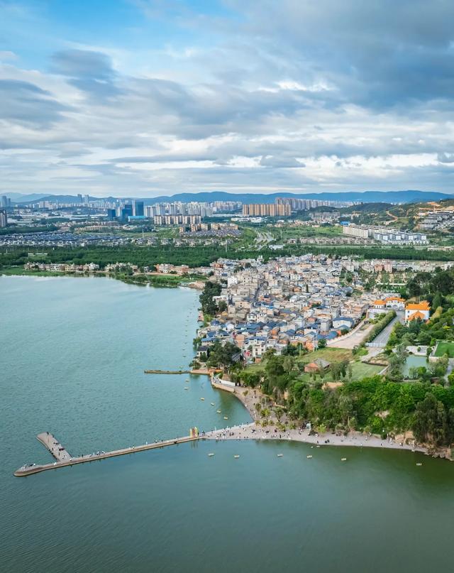 昆明人狂喜！昆明滇池正在发生巨变，这些地方身价要暴涨！