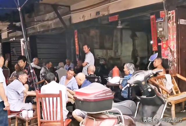 成都龙泉山下，又一古场镇，古朴原始让人醉，不少人慕名前往！