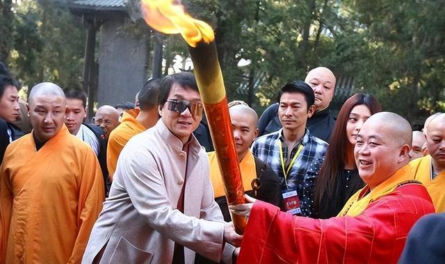 释永信不仅涉及刑事犯罪，还包养多名情妇，让人大跌眼镜！