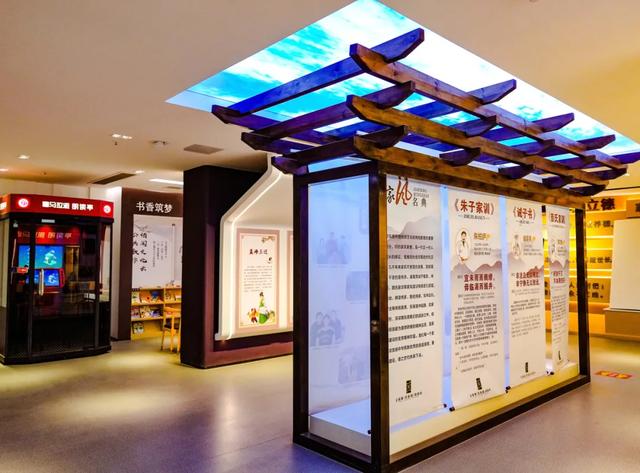 别再秋冬宅家躺！速冲这两家“明光书房”