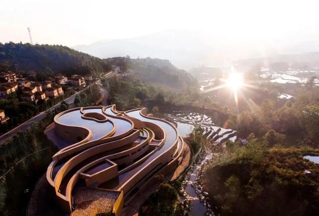 州庆放松记，元阳欢乐享不停！