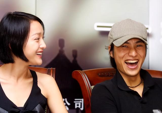 陪玩陪睡根本不够！目无王法、集体开嫖，周迅遭殃 阴暗面彻底曝光