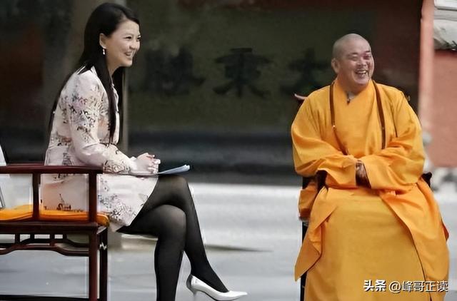 女徒弟众多，老僧见面下跪，释永信在少林寺的生活，到底有多爽？